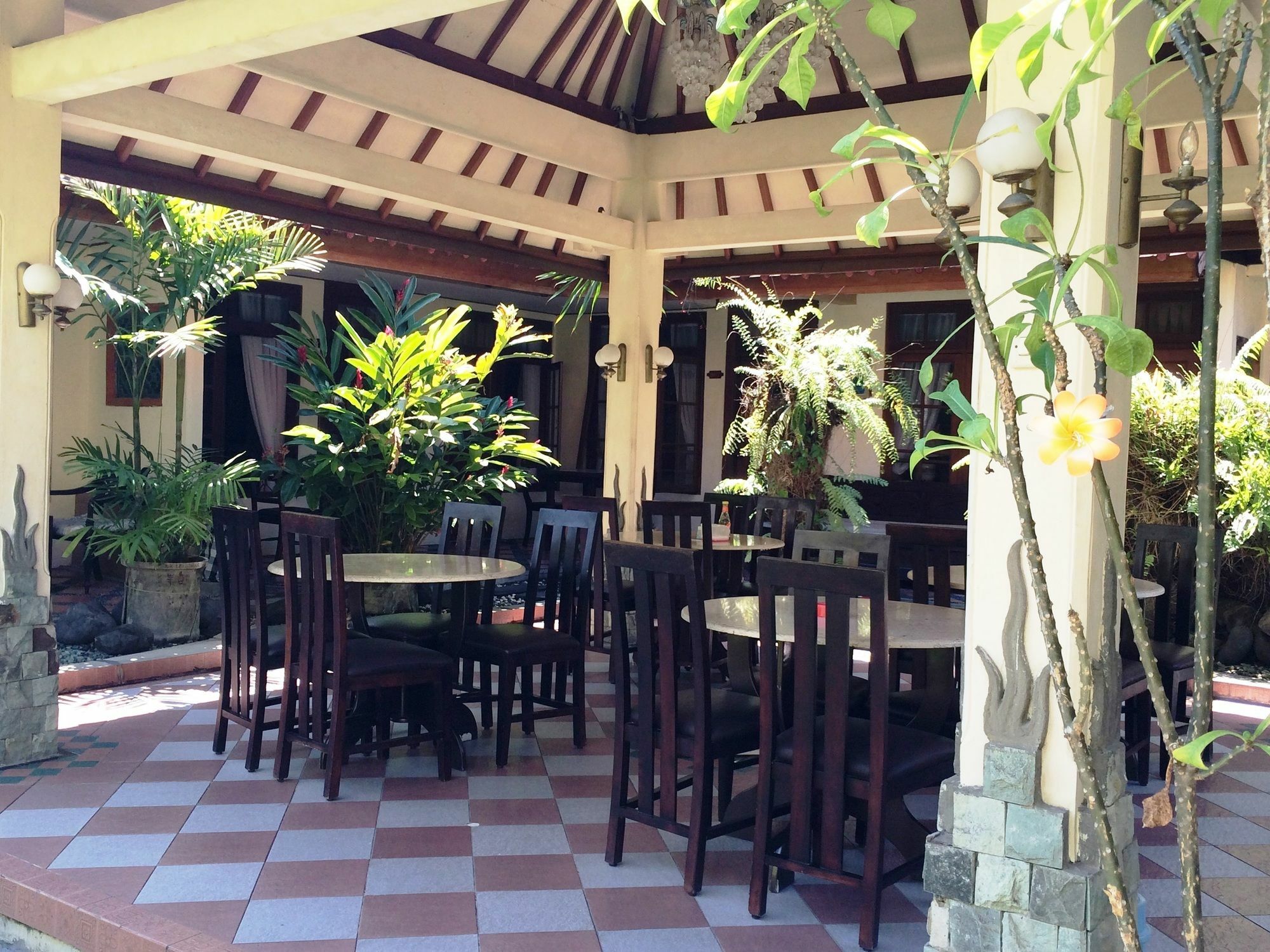 Sri Ratu Hotel Legian  Exterior photo